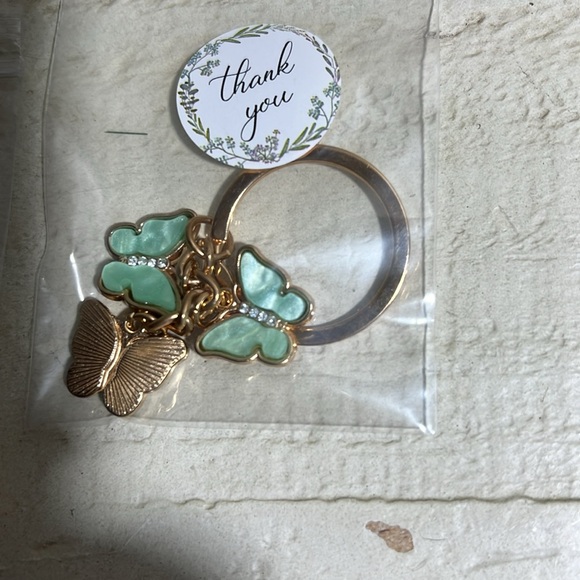 Bag Charms - Picture 5 of 16